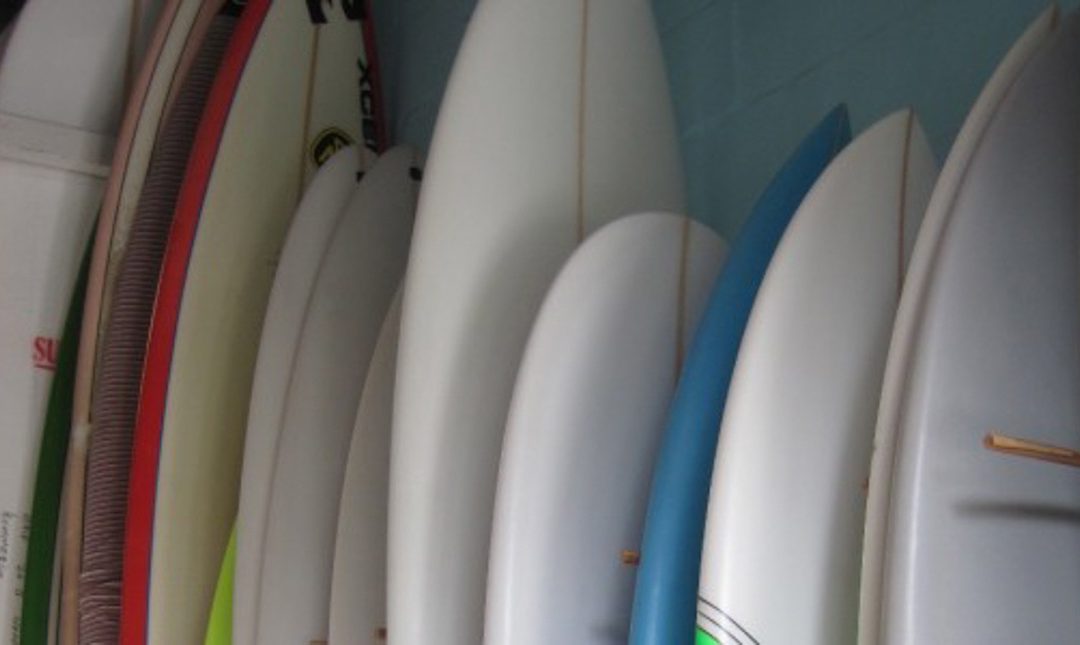 HOW TO BUY YOUR FIRST SURFBOARD